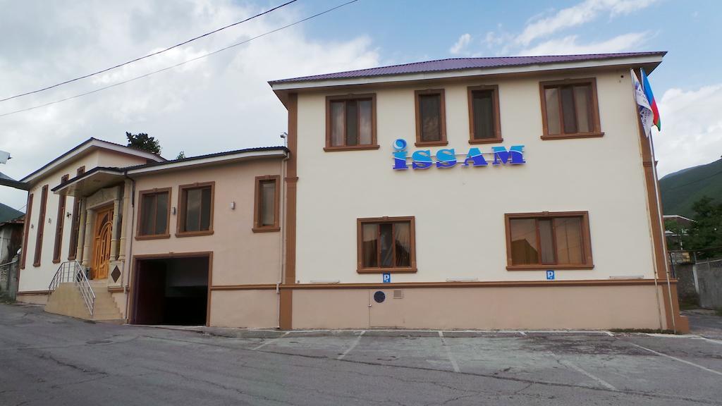 Issam Hotel & Spa Sheki Exterior photo